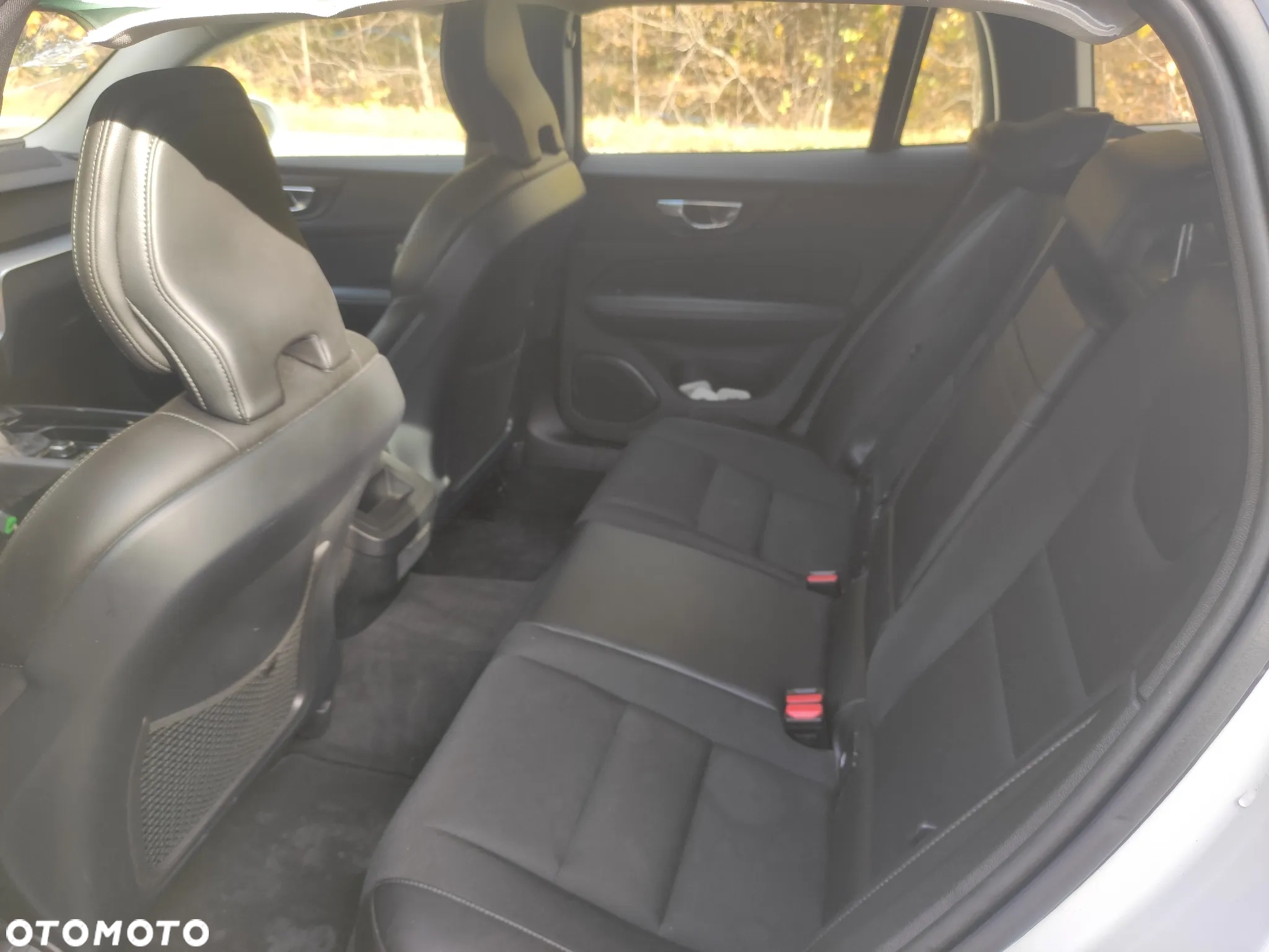 Volvo V60 crosscantry 4x4 automat 2019r mod.2020r r 2.0 diesel