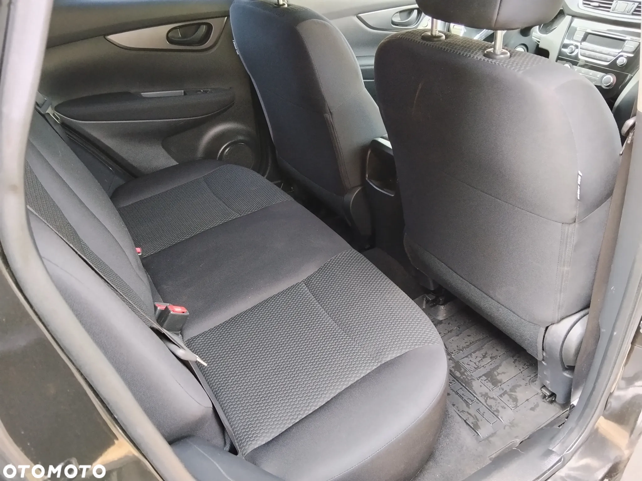 NISSAN QASHQAI – 1.2 benzyna