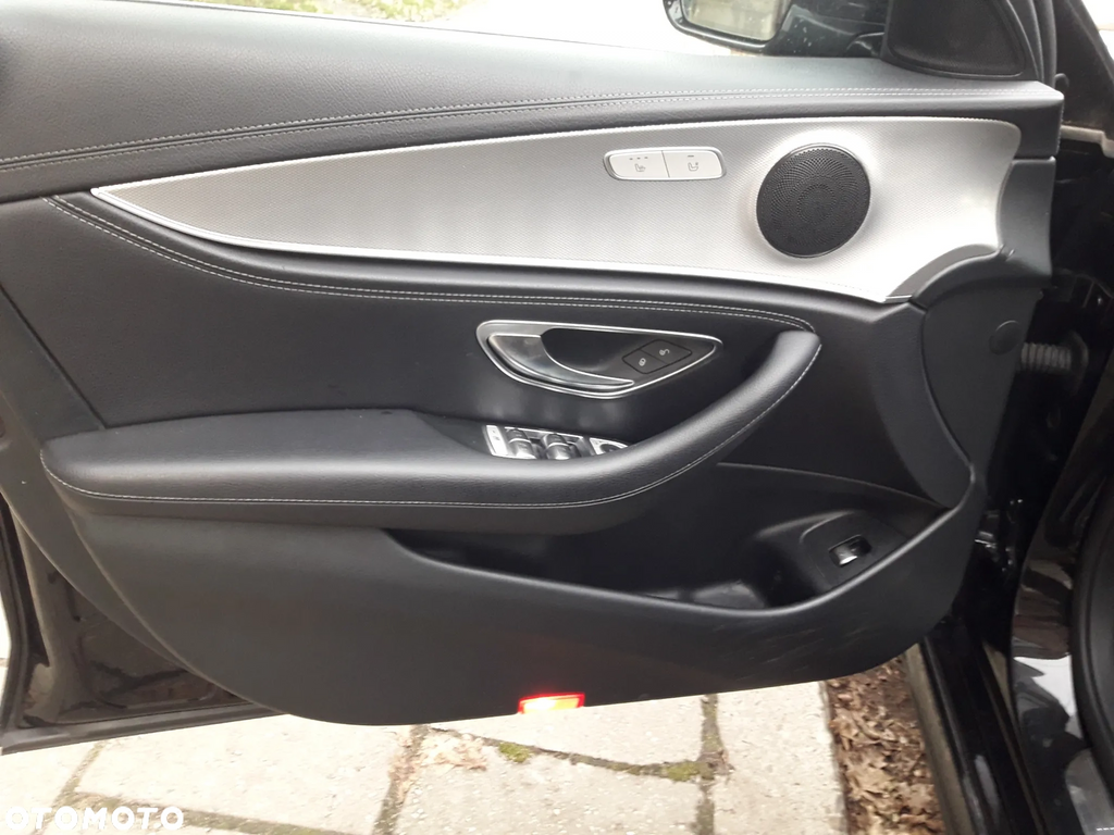 Mercedes-Benz Klasa E 220 d Business Edition 9G-TRONIC