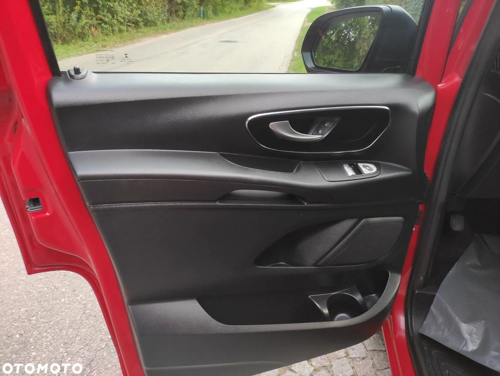 Mercedes-Benz Klasa V 300 d 4-Matic 9G-Tronic (ekstra d³)
