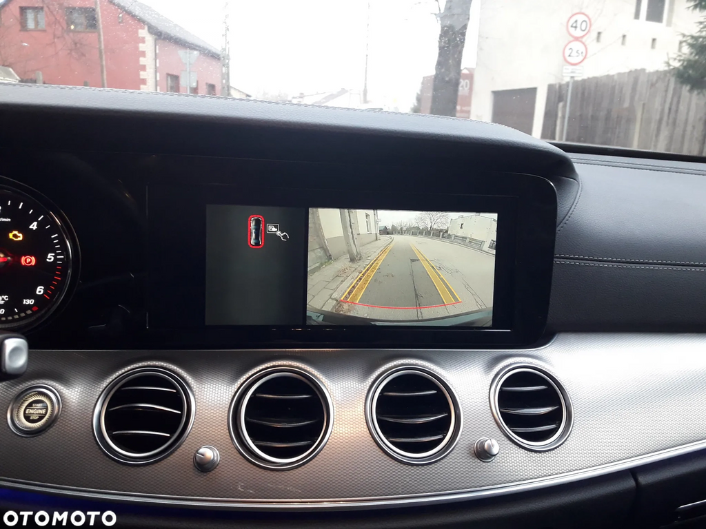 Mercedes-Benz Klasa E 220 d Business Edition 9G-TRONIC