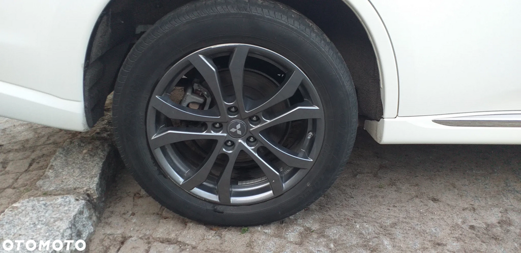 Mitsubishi Outlander ver-phev-intense-plus mod 2019r