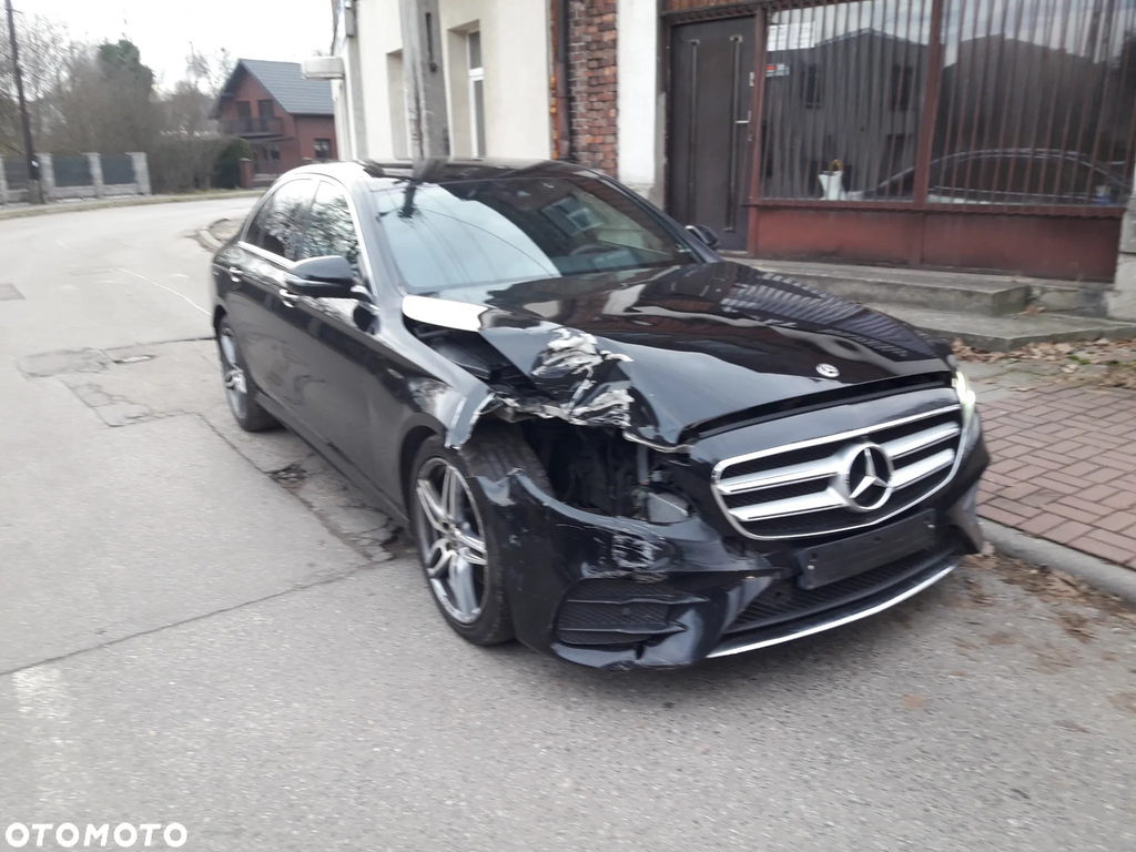 Mercedes-Benz Klasa E 220 d Business Edition 9G-TRONIC
