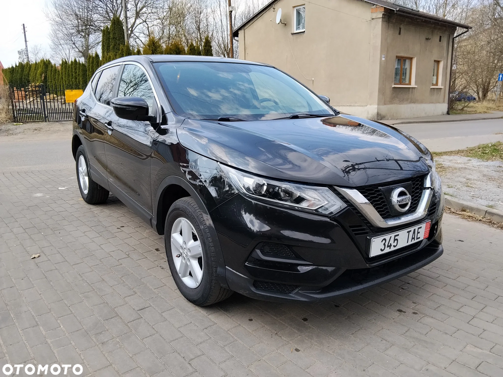 NISSAN QASHQAI – 1.2 benzyna