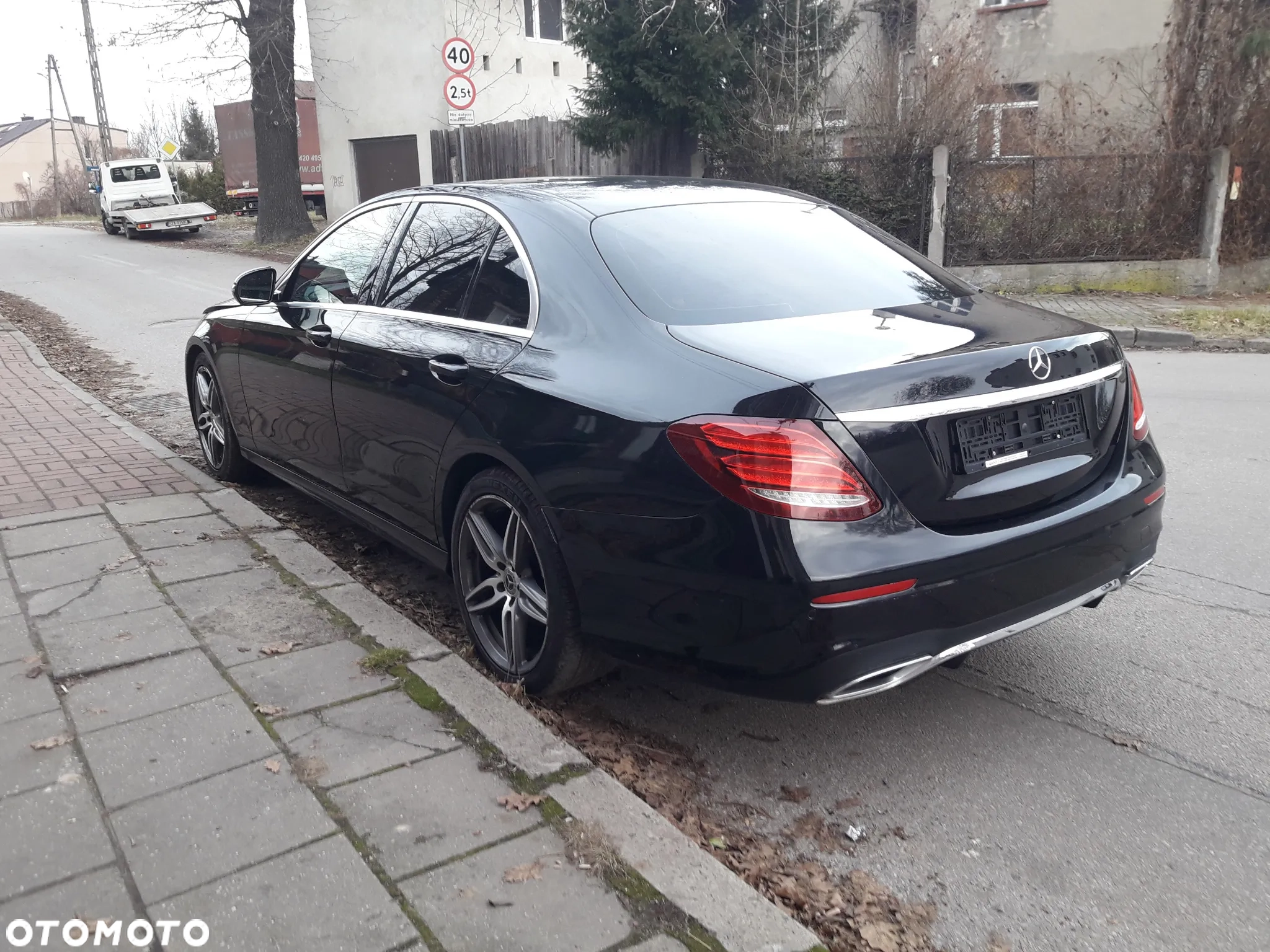 Mercedes-Benz Klasa E 220 d Business Edition 9G-TRONIC