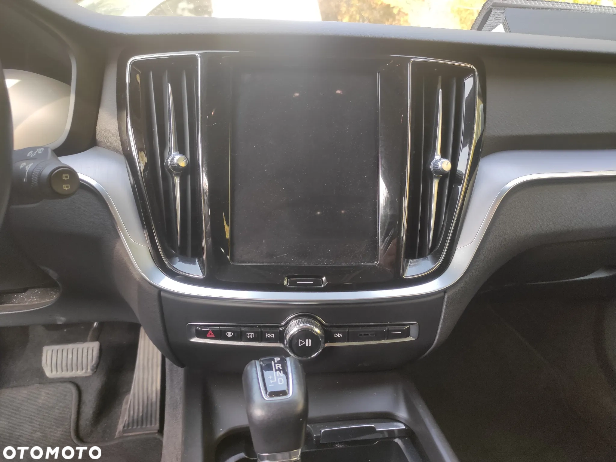 Volvo V60 crosscantry 4x4 automat 2019r mod.2020r r 2.0 diesel
