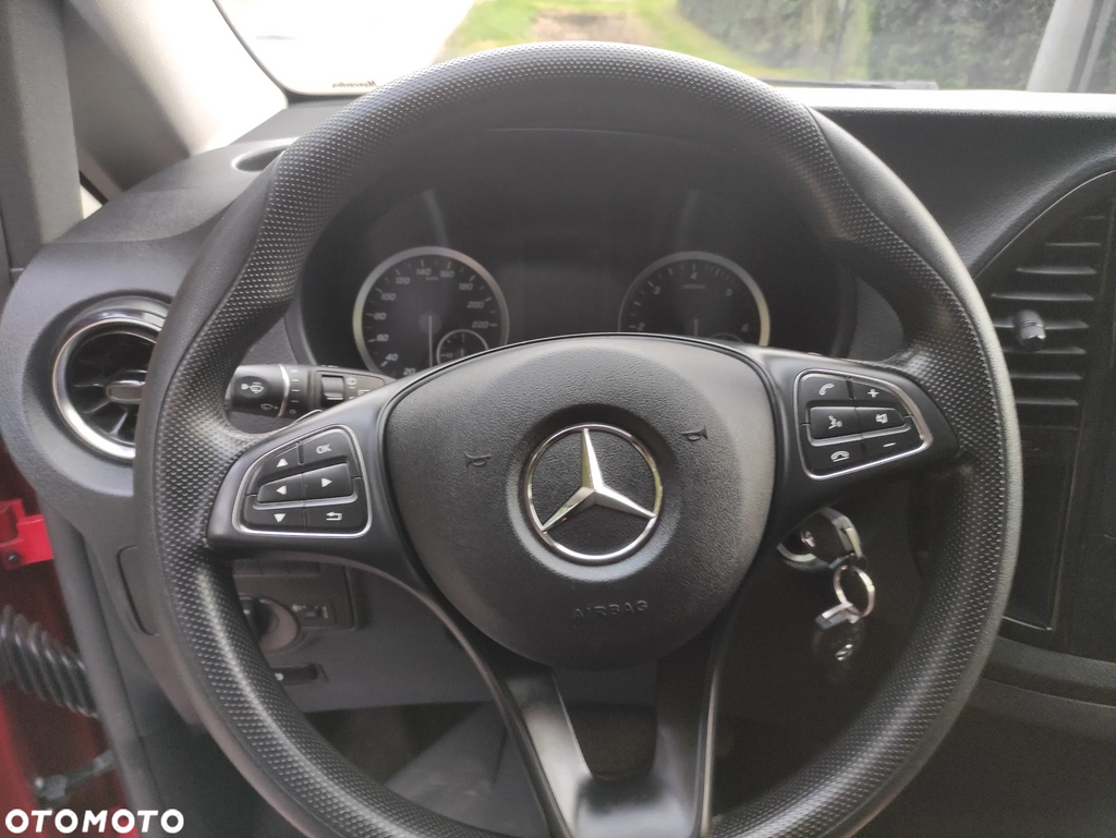 Mercedes-Benz Klasa V 300 d 4-Matic 9G-Tronic (ekstra d³)