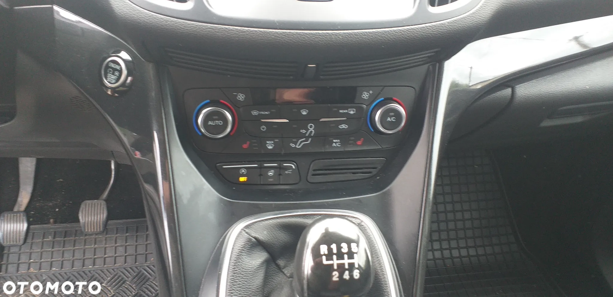 Ford Kuga 1.5 EcoBoost FWD Titanium ASS MMT6