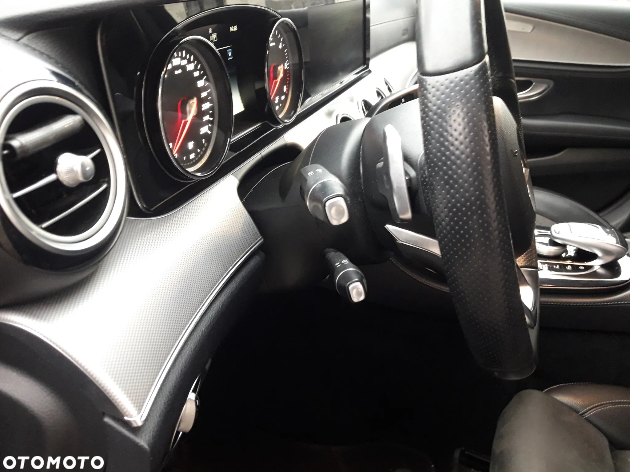 Mercedes-Benz Klasa E 220 d Business Edition 9G-TRONIC