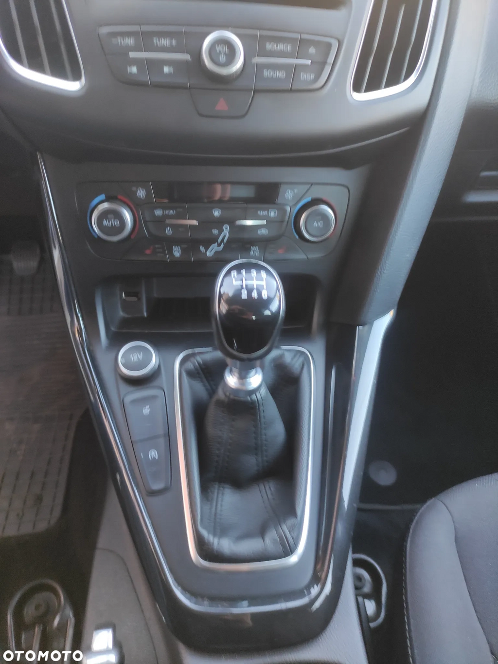 Ford Focus 1.5 EcoBoost SYNC Edition ASS