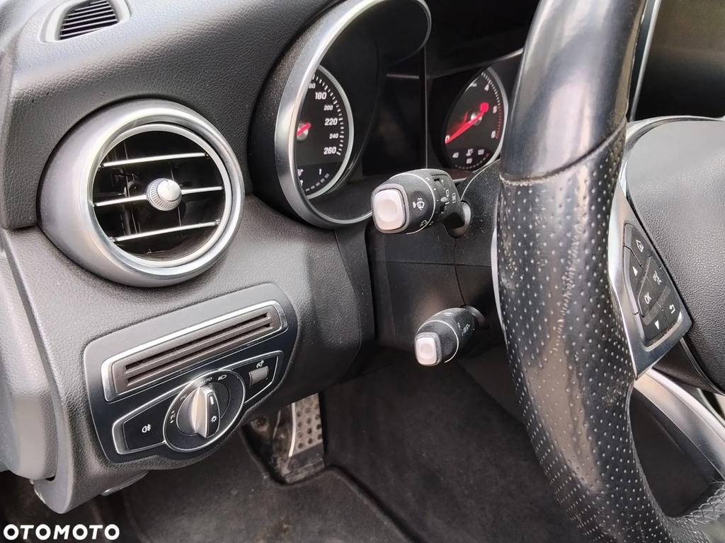 Mercedes-Benz Klasa C 220 (BlueTEC) d 7G-TRONIC