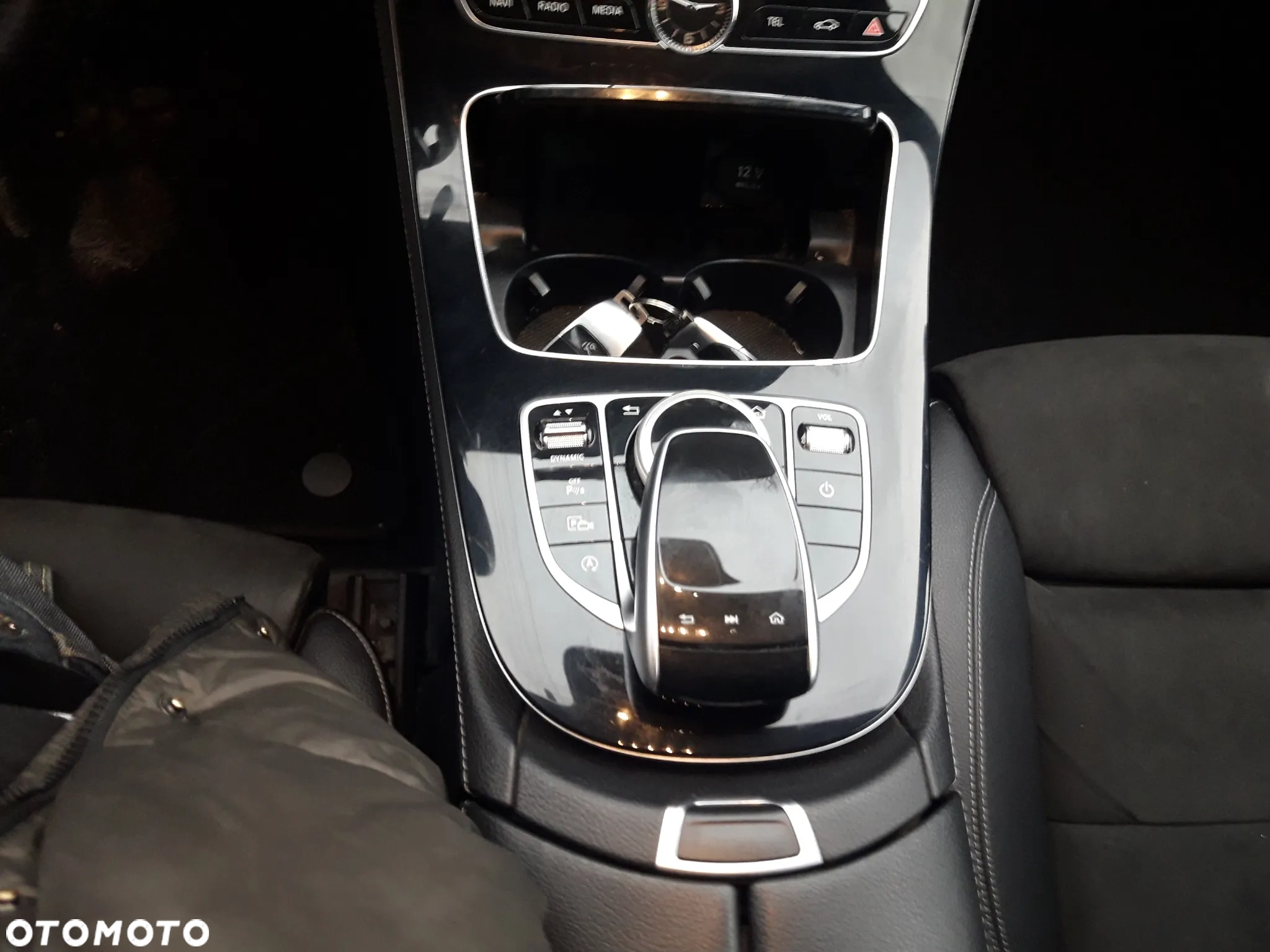 Mercedes-Benz Klasa E 220 d Business Edition 9G-TRONIC