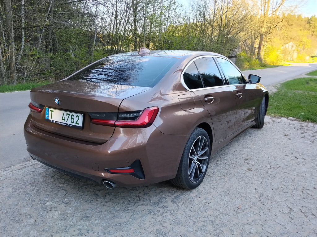 BMW Seria 3 318d Luxury Line