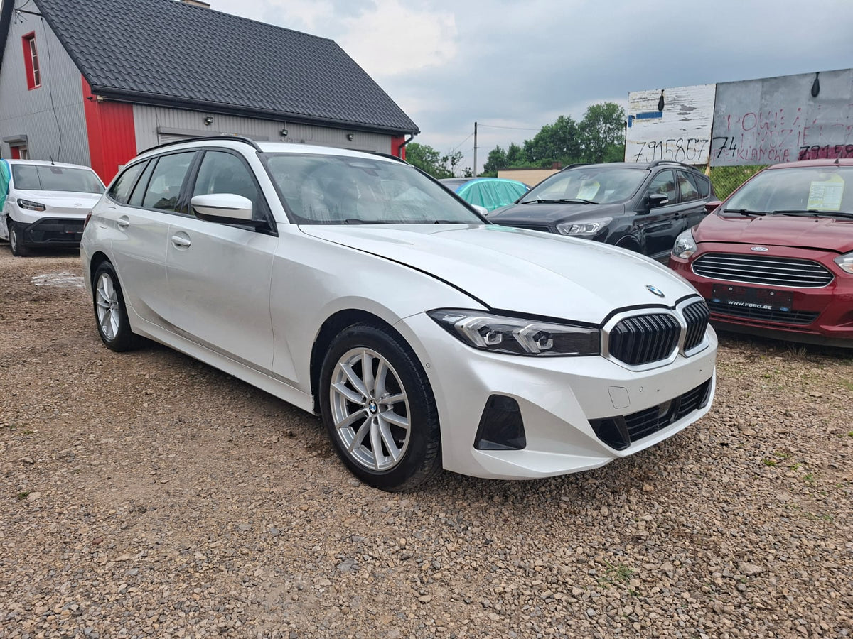 BMW Seria 3 320d xDrive MHEV Luxury Line