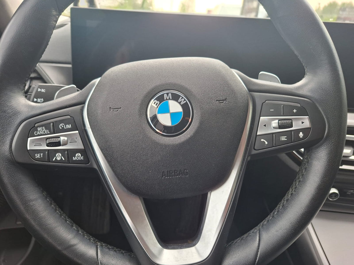 BMW Seria 3 320d xDrive MHEV Luxury Line