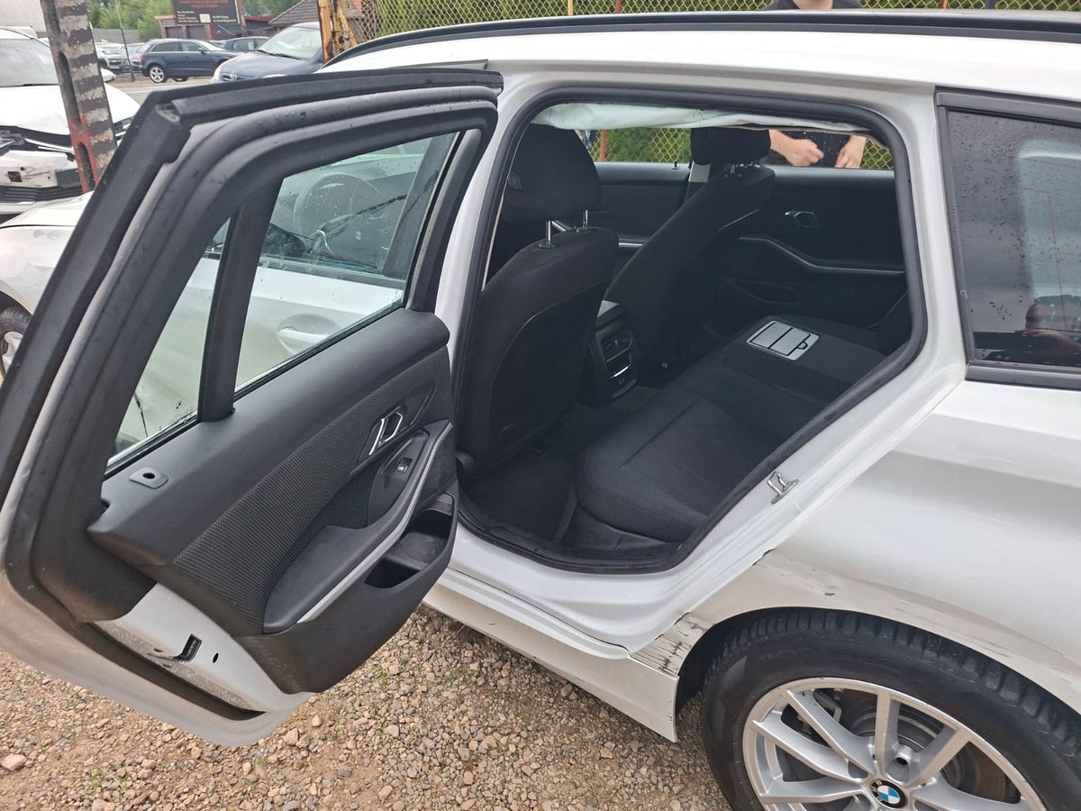 BMW Seria 3 320d xDrive MHEV Luxury Line