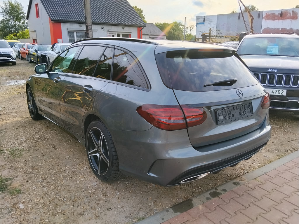 Mercedes-Benz Klasa C 180 9G-TRONIC