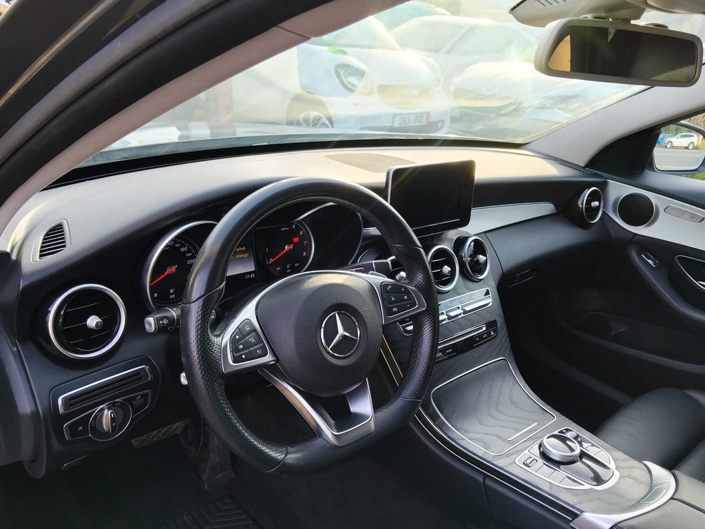 Mercedes-Benz Klasa C 180 9G-TRONIC