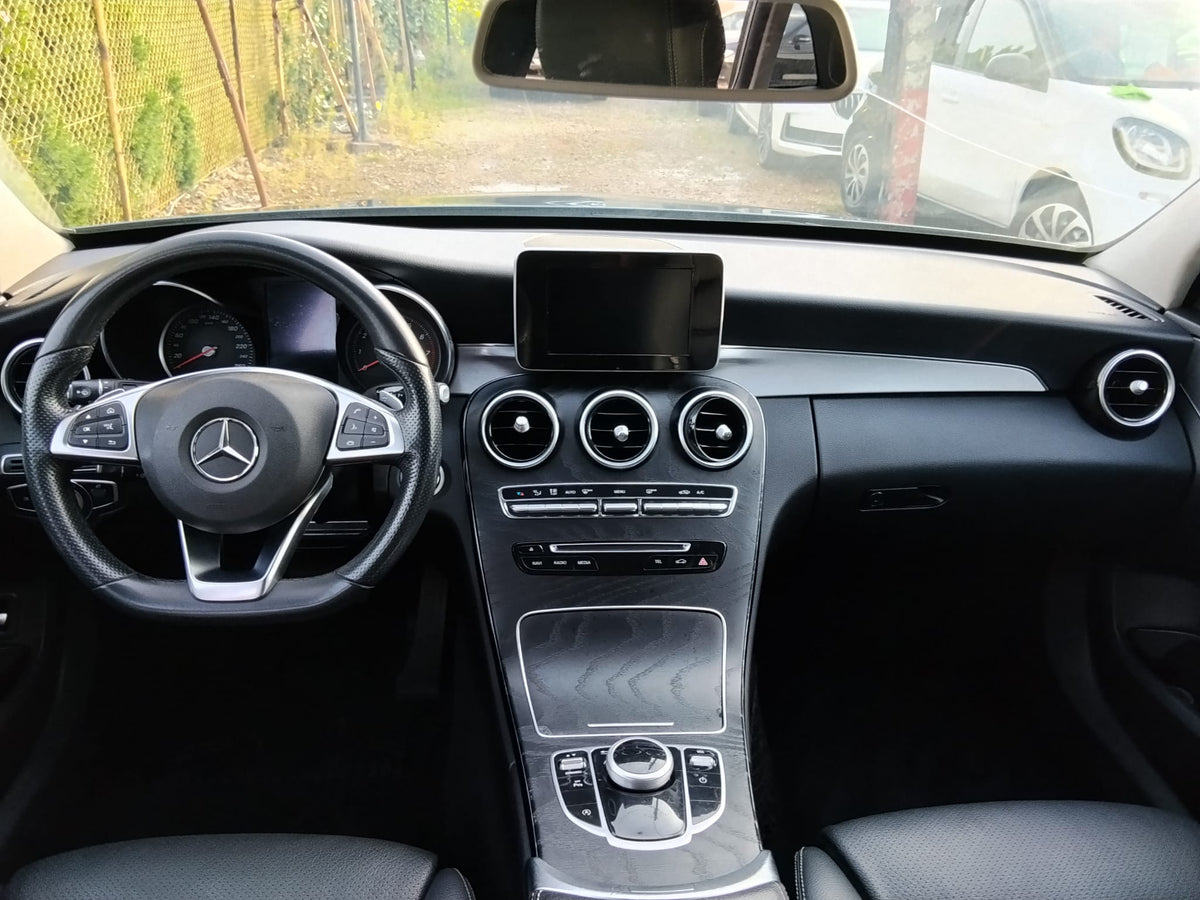 Mercedes-Benz Klasa C 180 9G-TRONIC