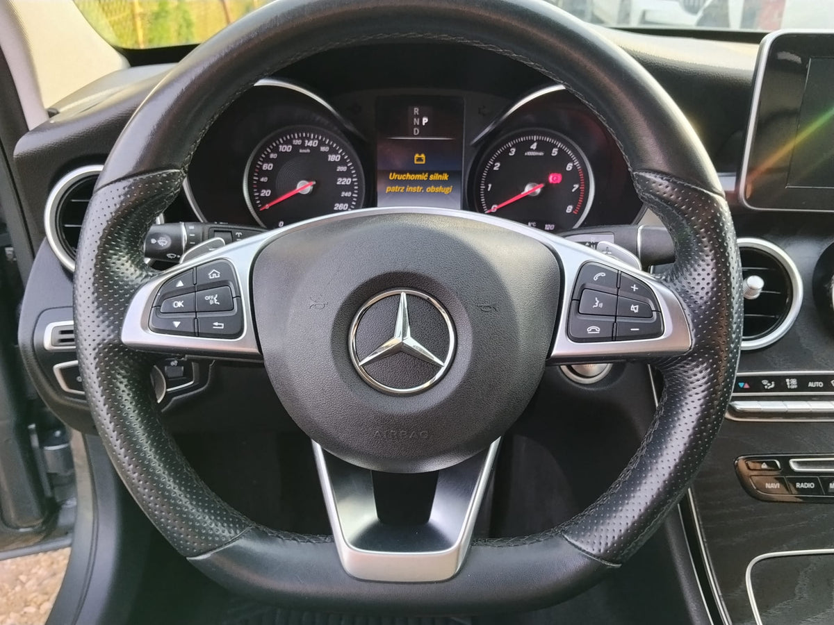 Mercedes-Benz Klasa C 180 9G-TRONIC